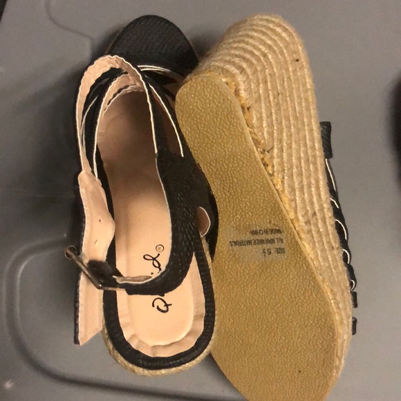 Wedges - Picture 4 of 4